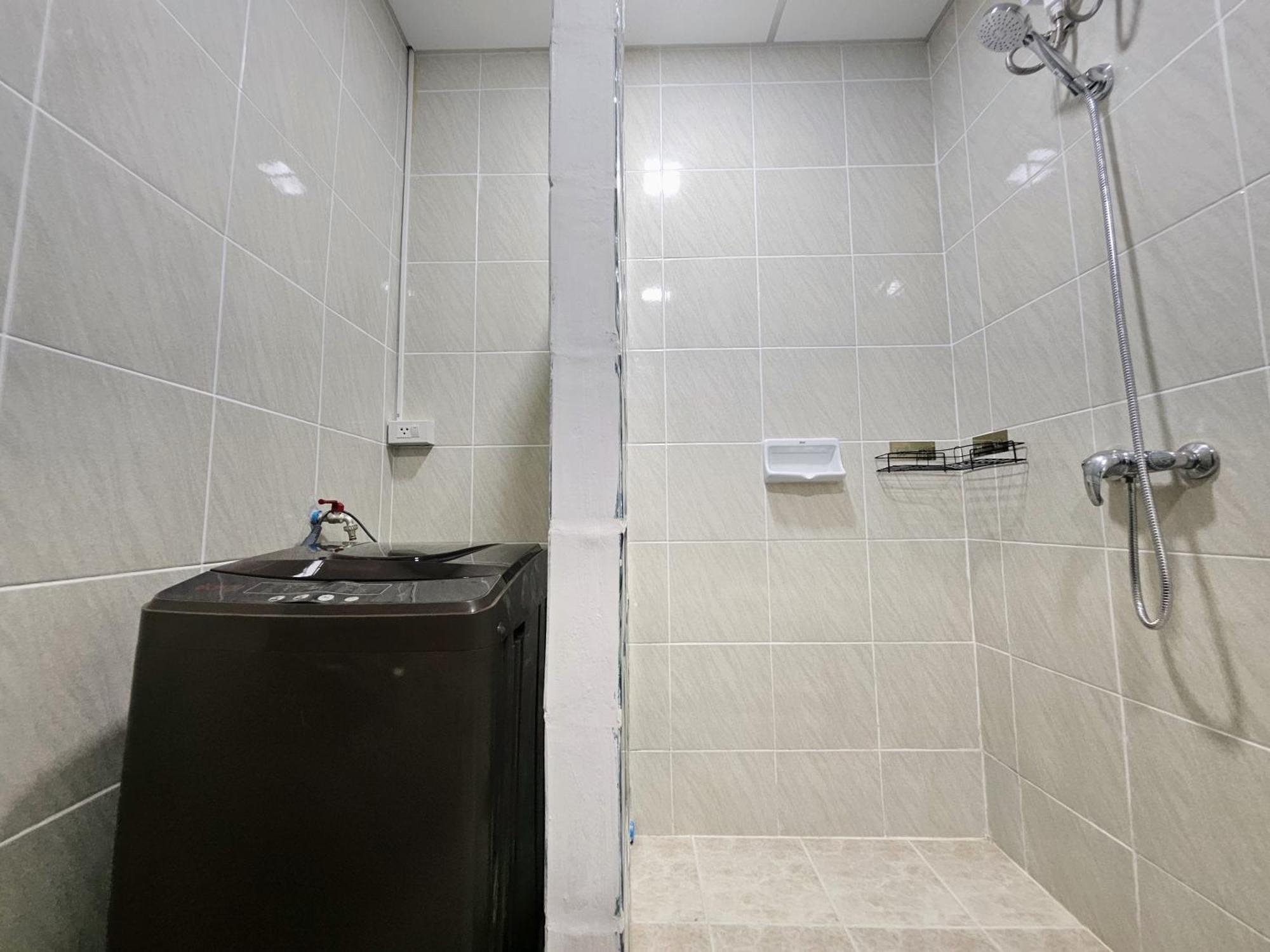 View Talay 5 Jomtien Beachfront Pattaya Exterior photo